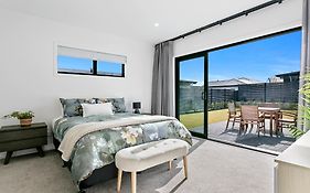 Brand New Cosy And Convenient Retreat